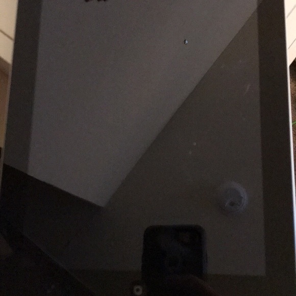 iPad - Picture 5 of 6